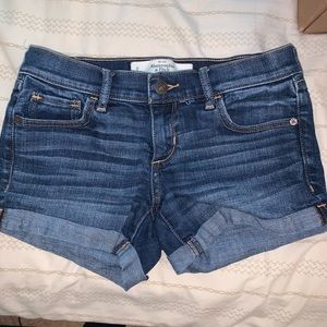 Abercrombie & Fitch size 0 jean shorts